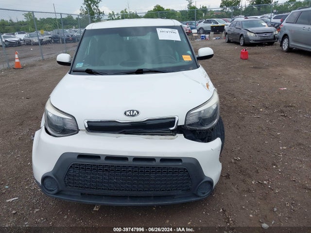 KIA SOUL + 2015 KNDJP3A53F7182028 Image 11