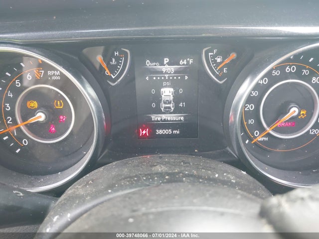 1C4HJXDG2NW120757 Jeep Wrangler Unlimited Sport Altitude 4x4