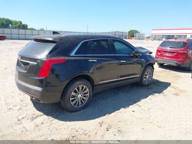 1GYKNBRS2HZ174325 Cadillac XT5 LUXURY