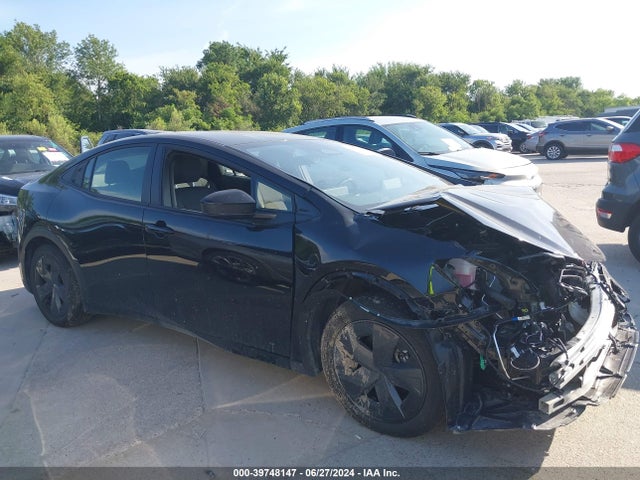 Toyota Prius Le 2024 JTDACAAU3R3024503 Image 14