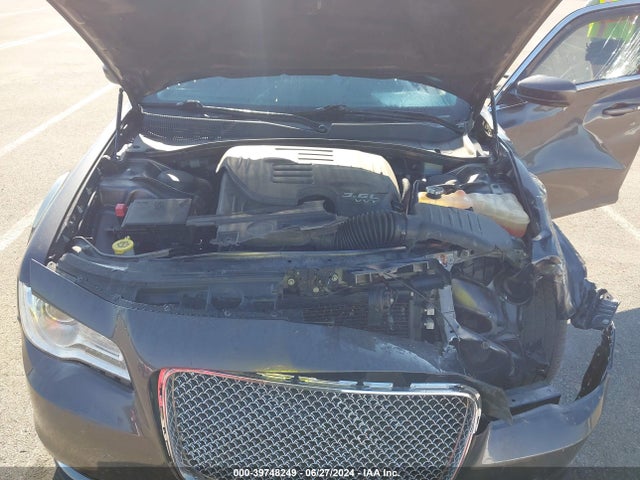 2C3CCARG3HH540450 Chrysler 300 Limited Awd