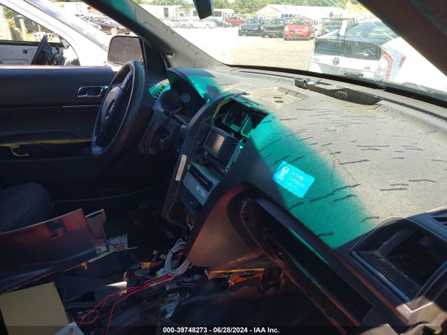 Ford Utility Police Interceptor 2016 1FM5K8AR9GGB81494 Image 5