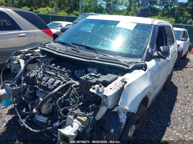Ford Utility Police Interceptor 2016 1FM5K8AR9GGB81494 Image 6