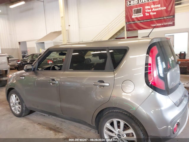 KIA SOUL + 2019 KNDJP3A55K7656734 Image 14