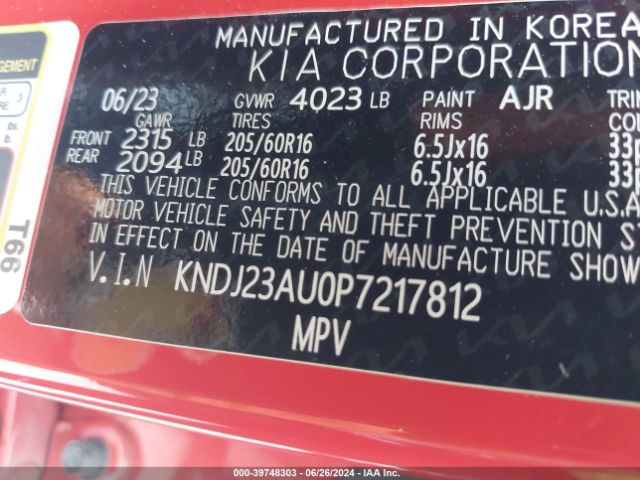KNDJ23AU0P7217812 KIA SOUL LX