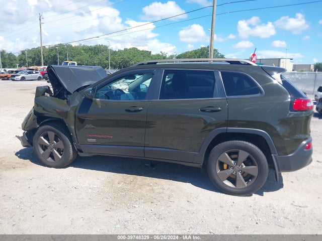 1C4PJMCB3HW515521 Jeep Cherokee 75th Anniversary Edition 4x4