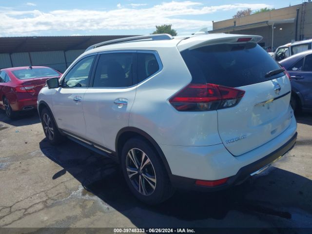 2018 NISSAN ROGUE HYBRID 5N1ET2MV6JC815376 Photo 2