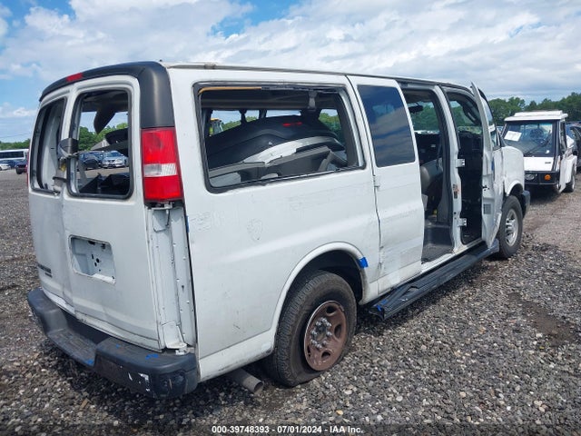 Chevrolet Express 2500 Ls 2016 1GAWGEFG7G1339472 Image 4