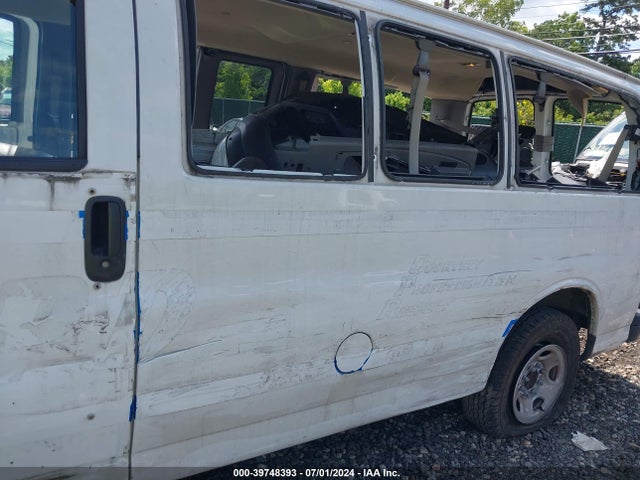 Chevrolet Express 2500 Ls 2016 1GAWGEFG7G1339472 Image 6