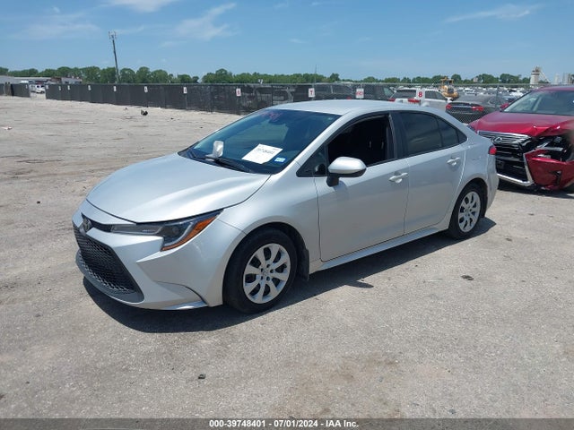 Toyota COROLLA LE 2022 5YFEPMAE7NP373245 Image 2