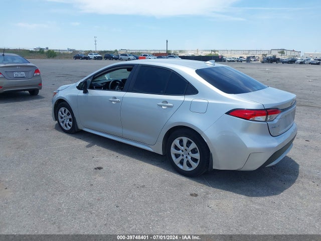 Toyota COROLLA LE 2022 5YFEPMAE7NP373245 Image 3