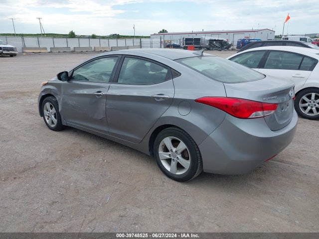 Продажа на аукционе авто 2013 Hyundai Elantra Gls, vin: KMHDH4AE6DU920334, номер лота: 39748525