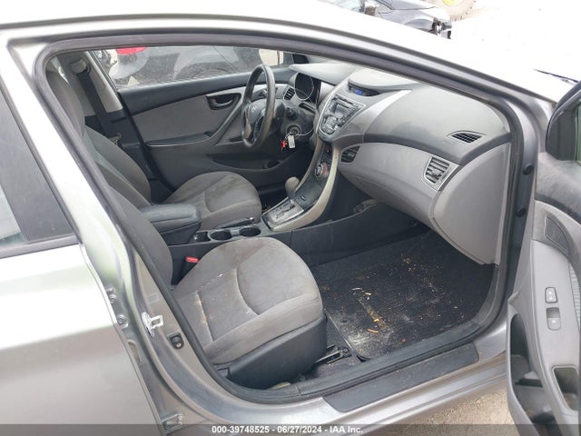 Продажа на аукционе авто 2013 Hyundai Elantra Gls, vin: KMHDH4AE6DU920334, номер лота: 39748525