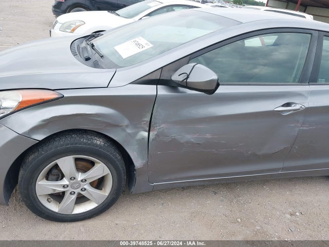 Продажа на аукционе авто 2013 Hyundai Elantra Gls, vin: KMHDH4AE6DU920334, номер лота: 39748525