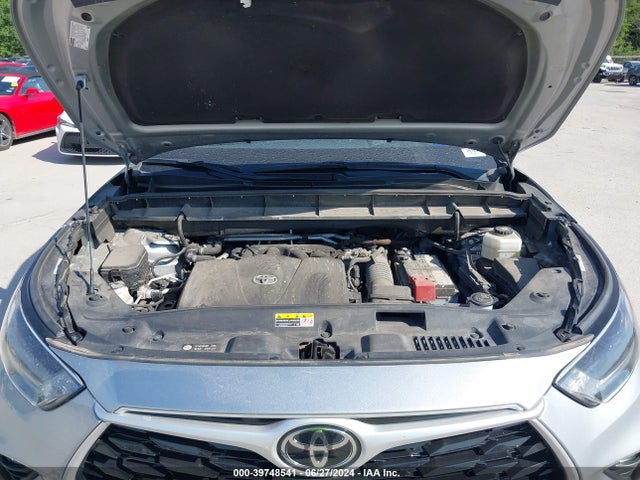 Toyota Highlander Xle 2021 5TDGZRAH8MS072709 Image 10