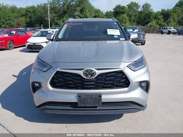 Toyota Highlander Xle 2021 5TDGZRAH8MS072709 Image 12