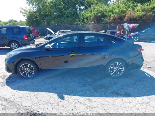 3KPF24ADXNE496839 KIA Forte Lxs
