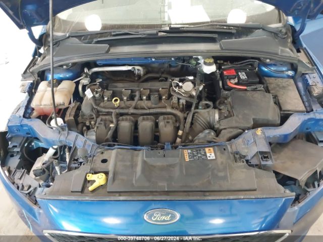 1FADP3F28JL266010 Ford FOCUS SE