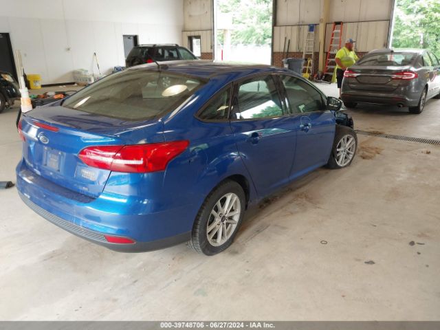 1FADP3F28JL266010 Ford FOCUS SE