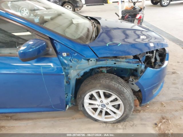 1FADP3F28JL266010 Ford FOCUS SE