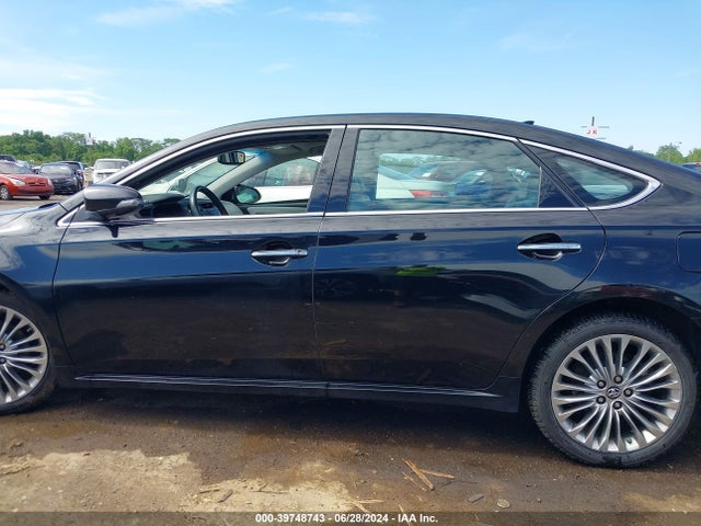 Toyota AVALON LIMITED 2018 4T1BK1EBXJU273536 Image 14