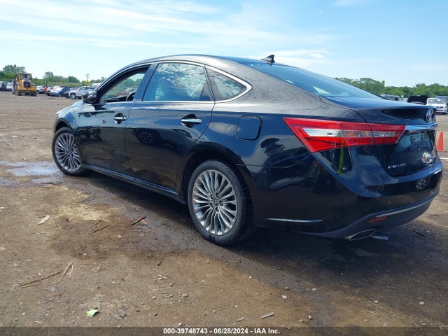 Toyota AVALON LIMITED 2018 4T1BK1EBXJU273536 Image 3