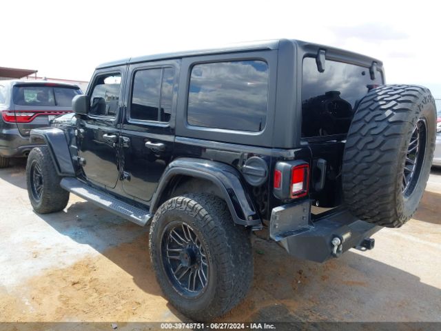 1C4HJXENXLW214489 Jeep Wrangler Unlimited Sahara 4x4