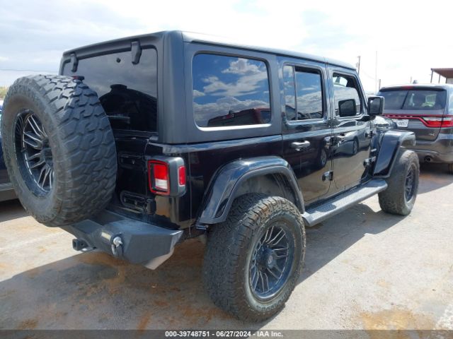 1C4HJXENXLW214489 Jeep Wrangler Unlimited Sahara 4x4