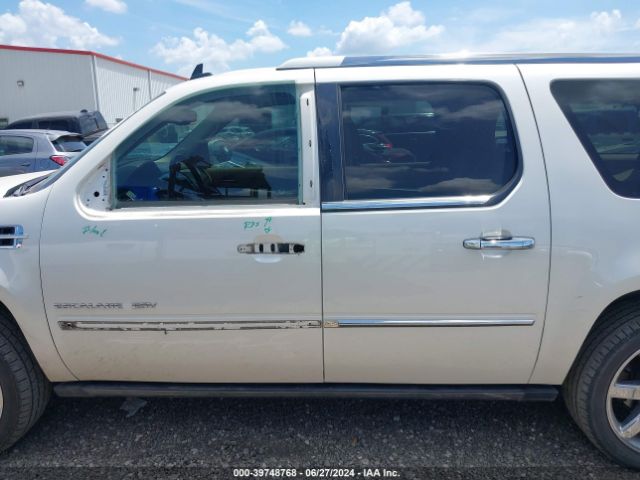 1GYS3HEF2ER171762 Cadillac Escalade Esv Luxury