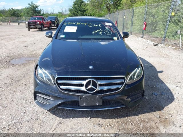 WDDZF4KBXHA100775 Mercedes-Benz E 300 4matic