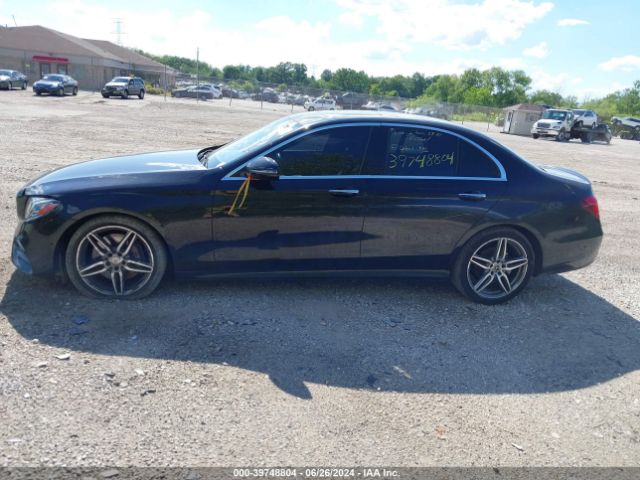 WDDZF4KBXHA100775 Mercedes-Benz E 300 4matic
