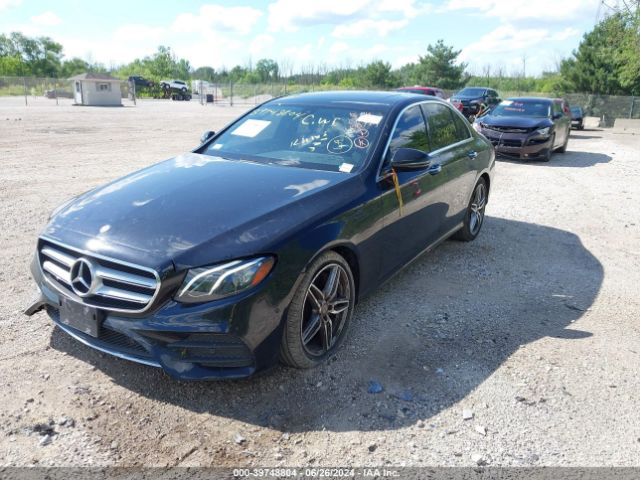 WDDZF4KBXHA100775 Mercedes-Benz E 300 4matic