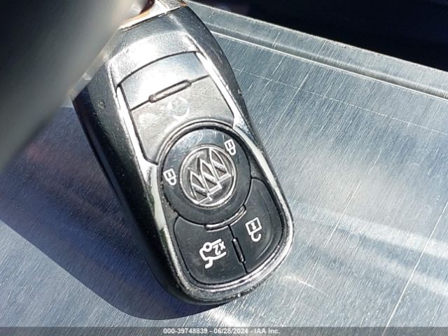1G4ZP5SS9HU209669 Buick Lacrosse Essence