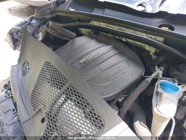 WP1AA2A55JLB15036 Porsche Macan Sport Edition