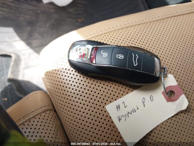 WP1AA2A55JLB15036 Porsche Macan Sport Edition