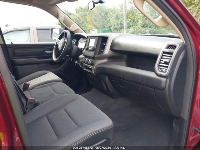1C6SRFGT2MN541942 RAM 1500 Tradesman  4x4 5'7 Box
