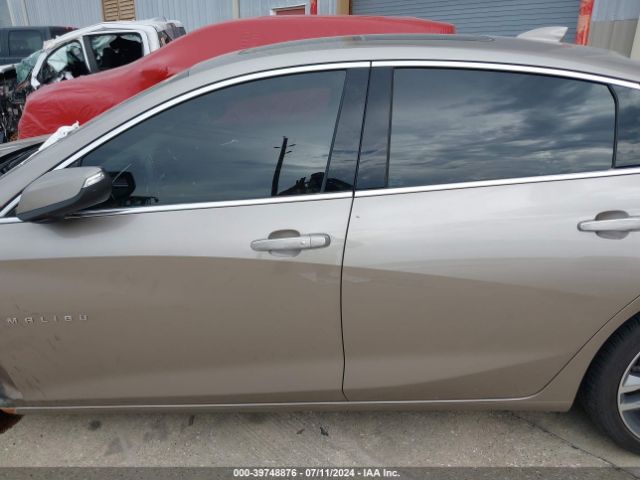1G1ZE5SX9NF119517 Chevrolet Malibu Fwd Premier