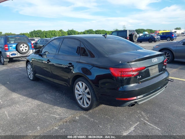 Audi A4 Ultra Premium 2017 WAUGMAF4XHN060866 Image 3