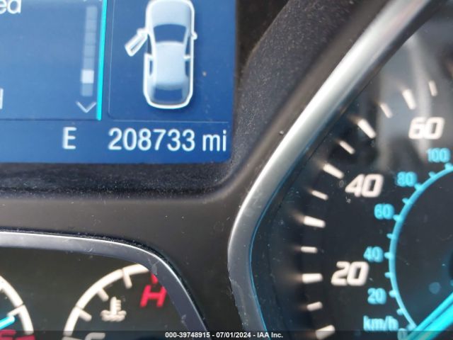 1FMCU9G99FUB73734 Ford ESCAPE SE