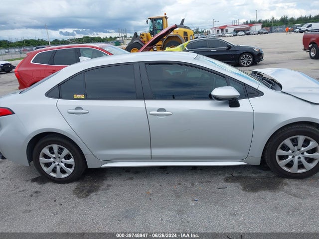 Toyota COROLLA LE 2021 5YFEPMAE1MP259451 Image 13