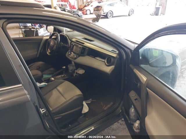 2T3DFREV6FW290838 Toyota Rav4 Limited