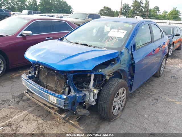Chevrolet Sonic Ls Auto 2017 1G1JB5SH1H4150159 Image 2