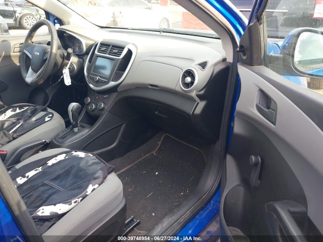 Chevrolet Sonic Ls Auto 2017 1G1JB5SH1H4150159 Image 5