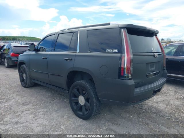 1GYS3CKJ8GR189682 Cadillac Escalade Premium Collection