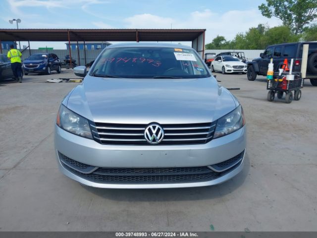 1VWAT7A33FC008515 Volkswagen Passat 1.8t Wolfsburg Edition