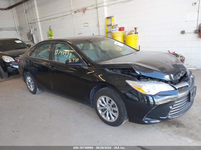 Toyota CAMRY LE 2015 4T4BF1FK6FR515870 главное изображение