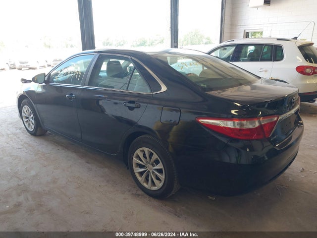 Toyota CAMRY LE 2015 4T4BF1FK6FR515870 Image 3