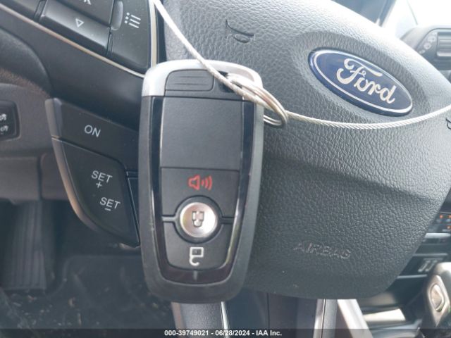 MAJ6S3KL3KC277262 Ford Ecosport Titanium