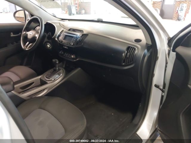 KNDPB3AC1G7822648 KIA Sportage Lx