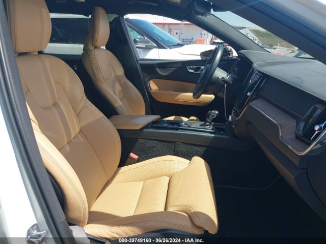 YV4102RL7M1709986 Volvo Xc60 T5 Inscription